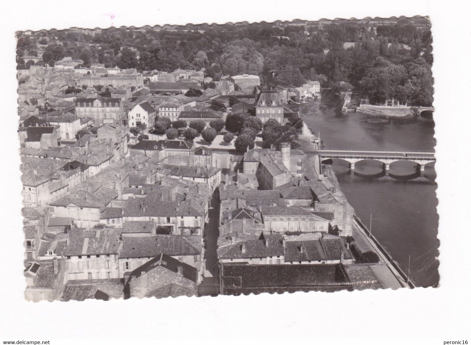 CPM Années 1950 Jarnac, Charente - Jarnac