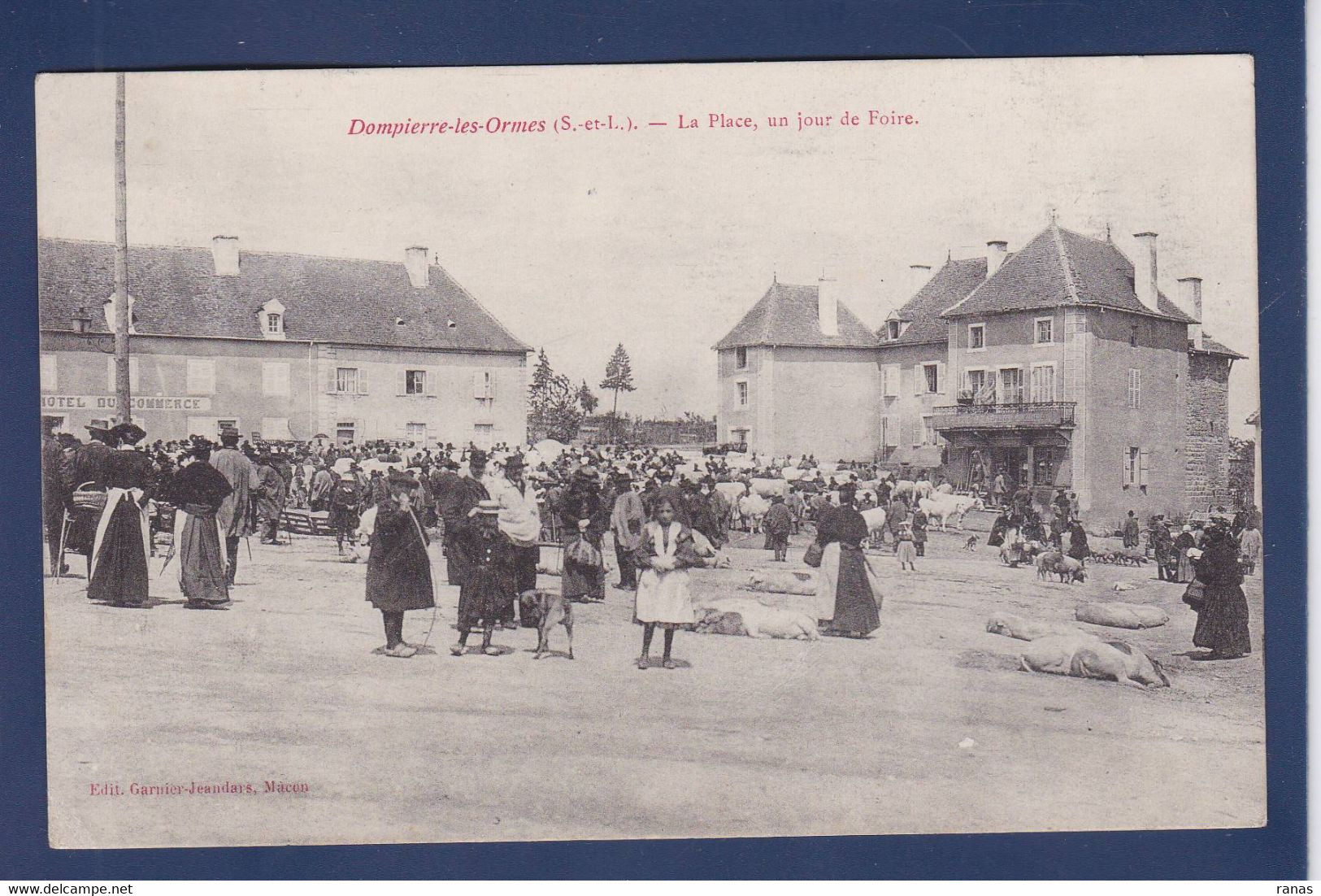 CPA [71] Saône Et Loire Dompierre Les Ormes Circulé Marché - Sonstige & Ohne Zuordnung