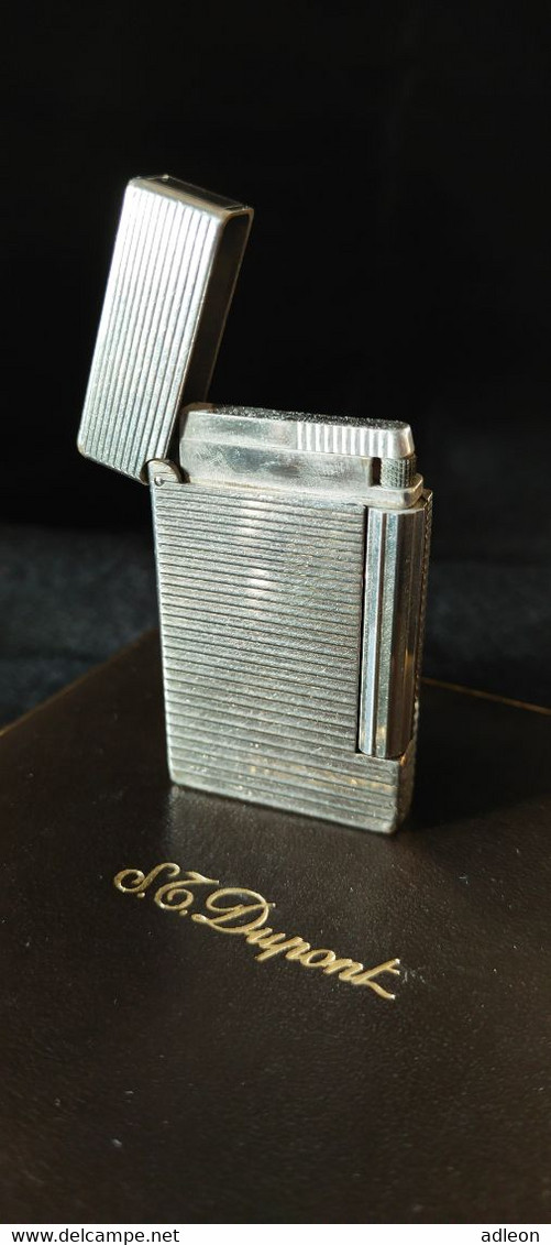 Briquet Dupont Modèle LD-Lady Plaqué Argent (stries Horizontales) RARE - Dupont