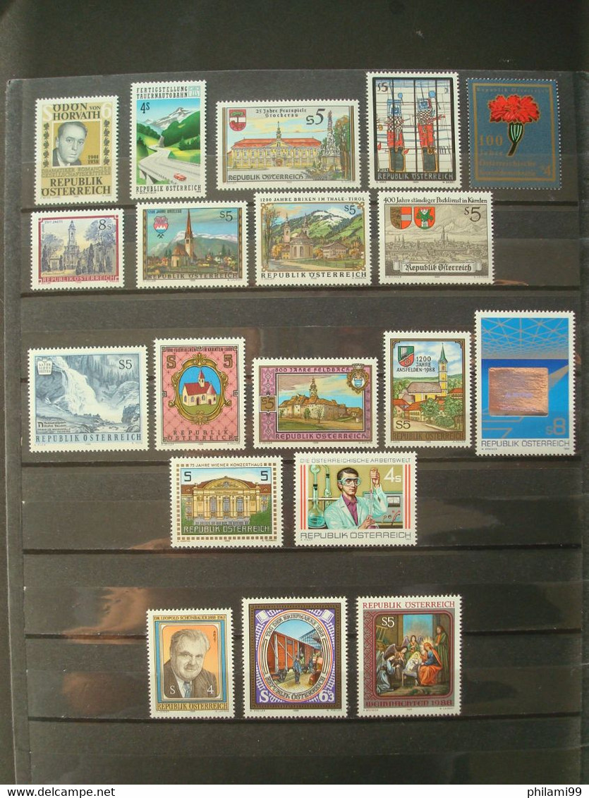 AUSTRIA 1983 -> 1990 MNH** 8 COMPLETE YEARS / 12 SCANS