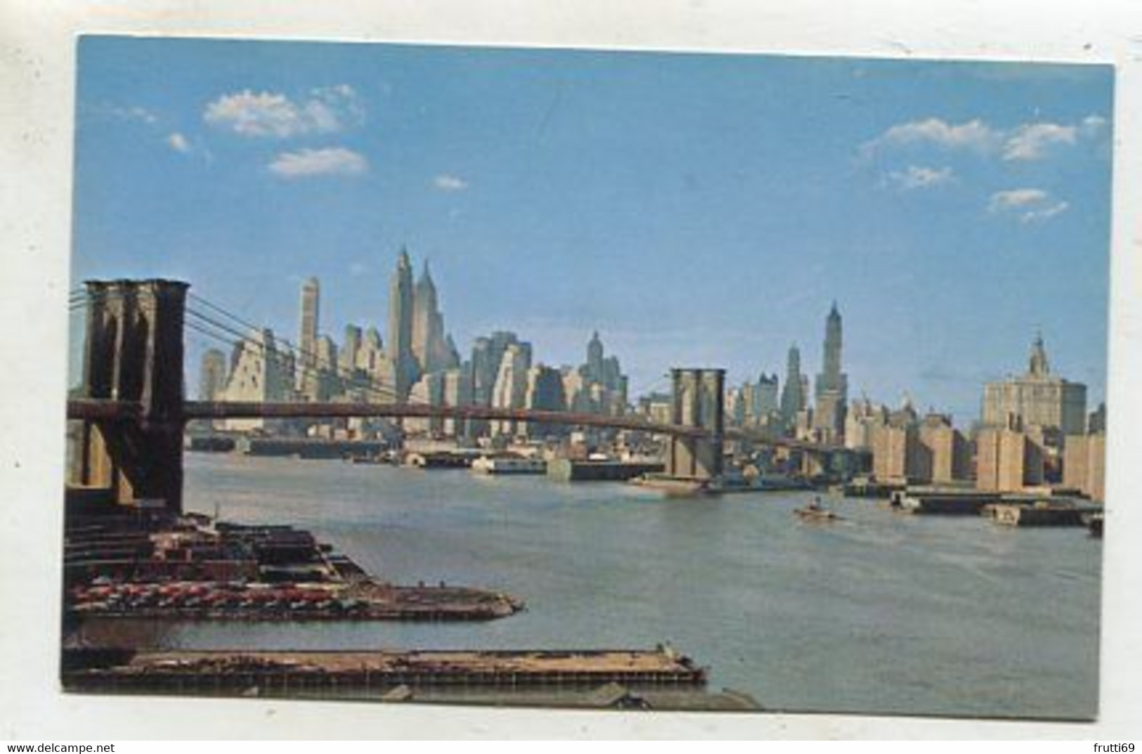 AK 05007 USA - New York City - Lower Manhattan Skyline Showing Brooklyn Bridge - Brücken Und Tunnel
