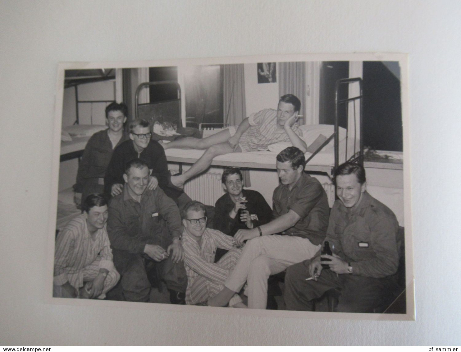 Fotoalbum 1967 Bundeswehr / Meine Dienstzeit Abzeichen Heer viele Fotos von Übungen / Biwack / Waffen / Fahrzeuge usw.