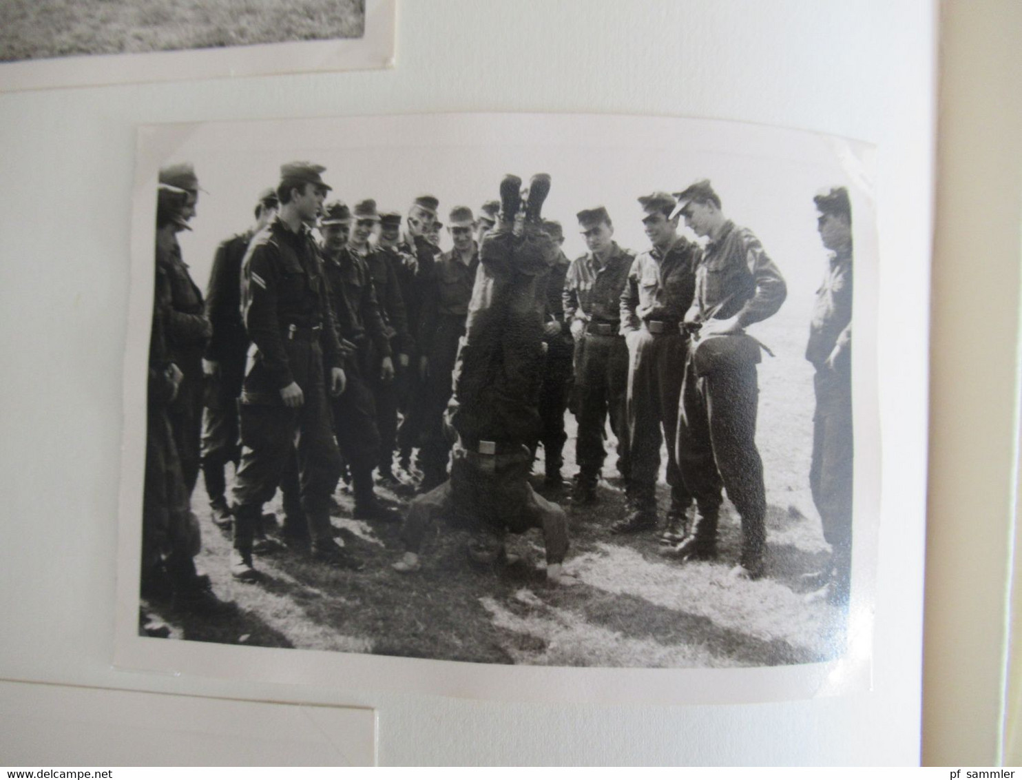 Fotoalbum 1967 Bundeswehr / Meine Dienstzeit Abzeichen Heer viele Fotos von Übungen / Biwack / Waffen / Fahrzeuge usw.