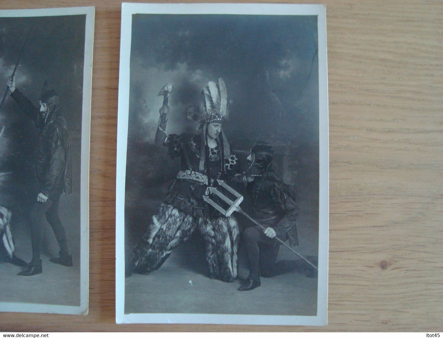 LOT DE 3  PHOTOS THEATRE COSTUME - Anonyme Personen