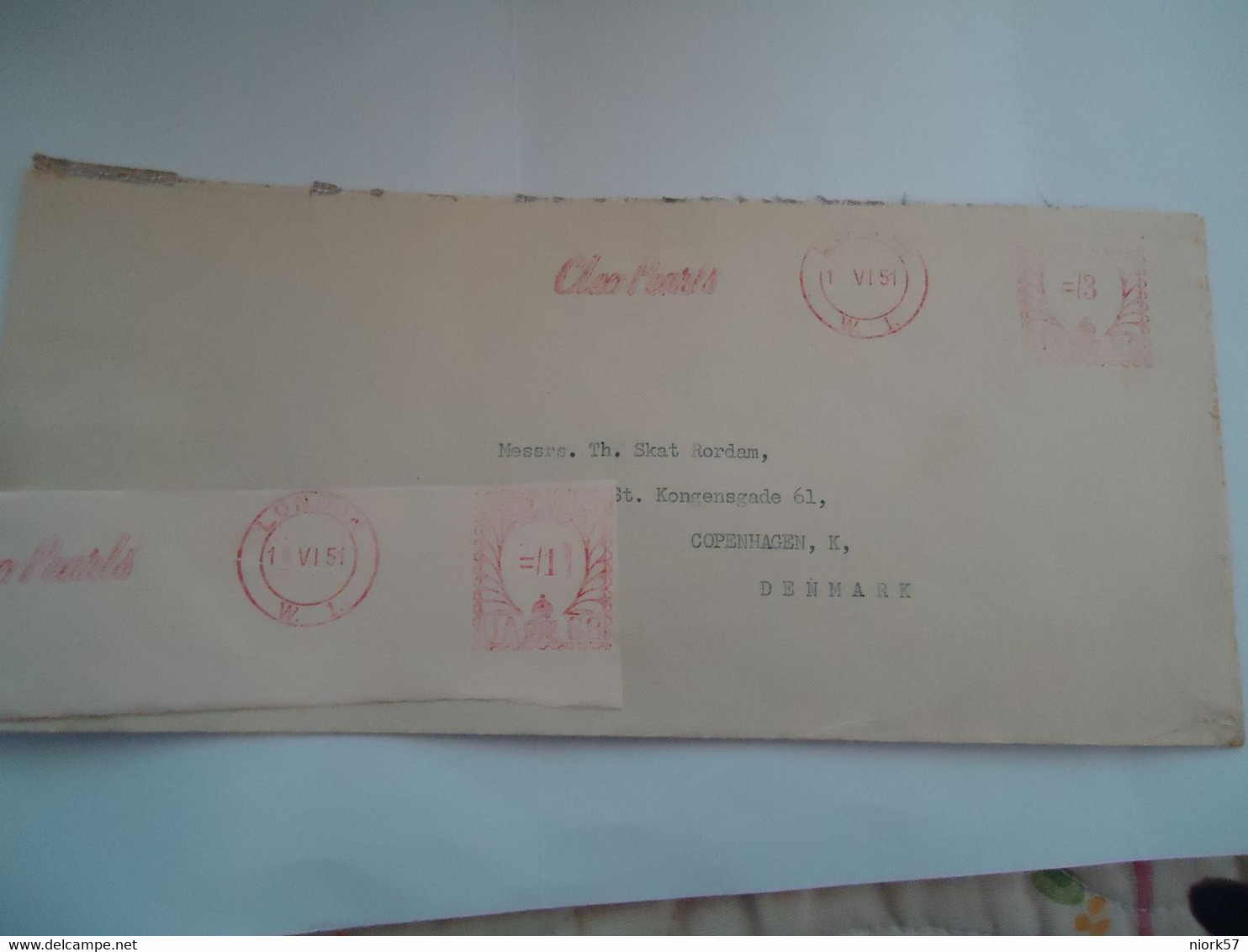 DENMARK COVER 1951    STAMPED  AND MACHINE STAMPS LONDON - Tarjetas – Máximo