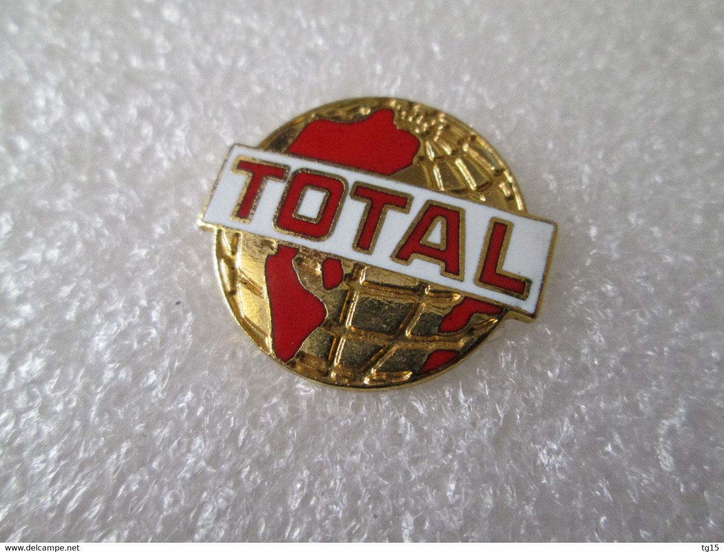 PIN'S    TOTAL   ROUGE  Version Email Grand Feu  ARCANE - Fuels