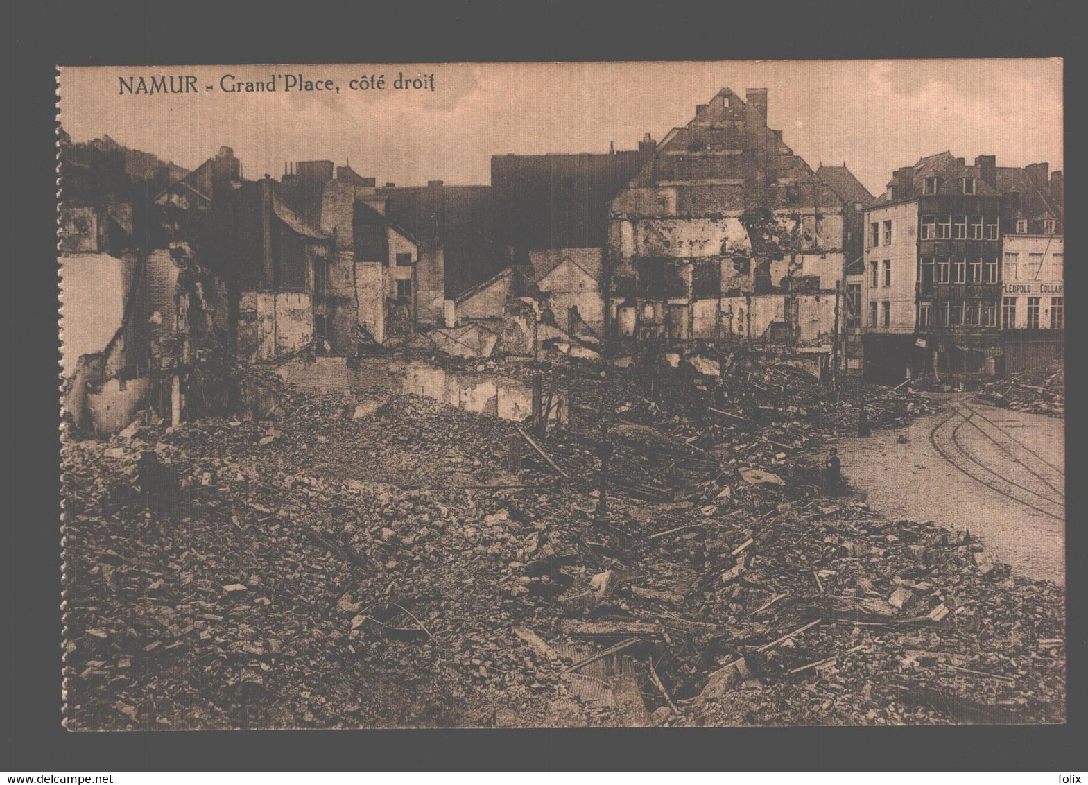 Namur - Grand'Place, Côté Droit - Dommages De Guerre - Namur