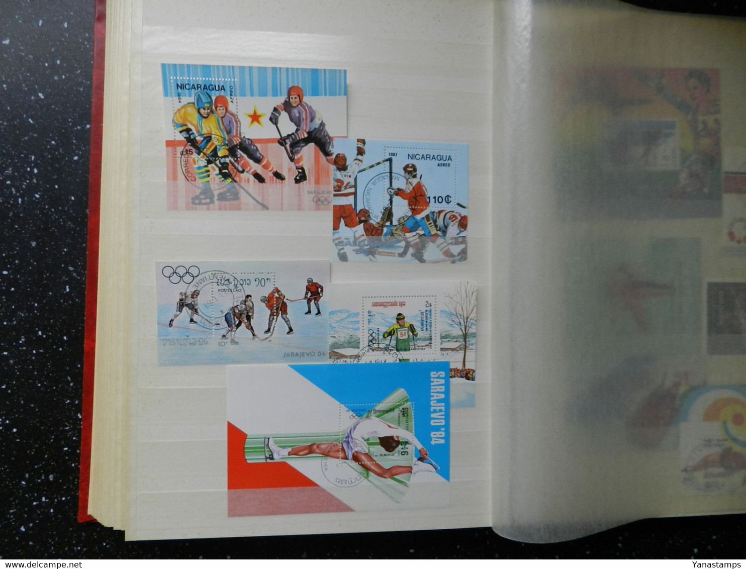 Wintersports/Olympics : stockbook full of stamps with 120+ blocks/sheetlets, CHEAP !!!