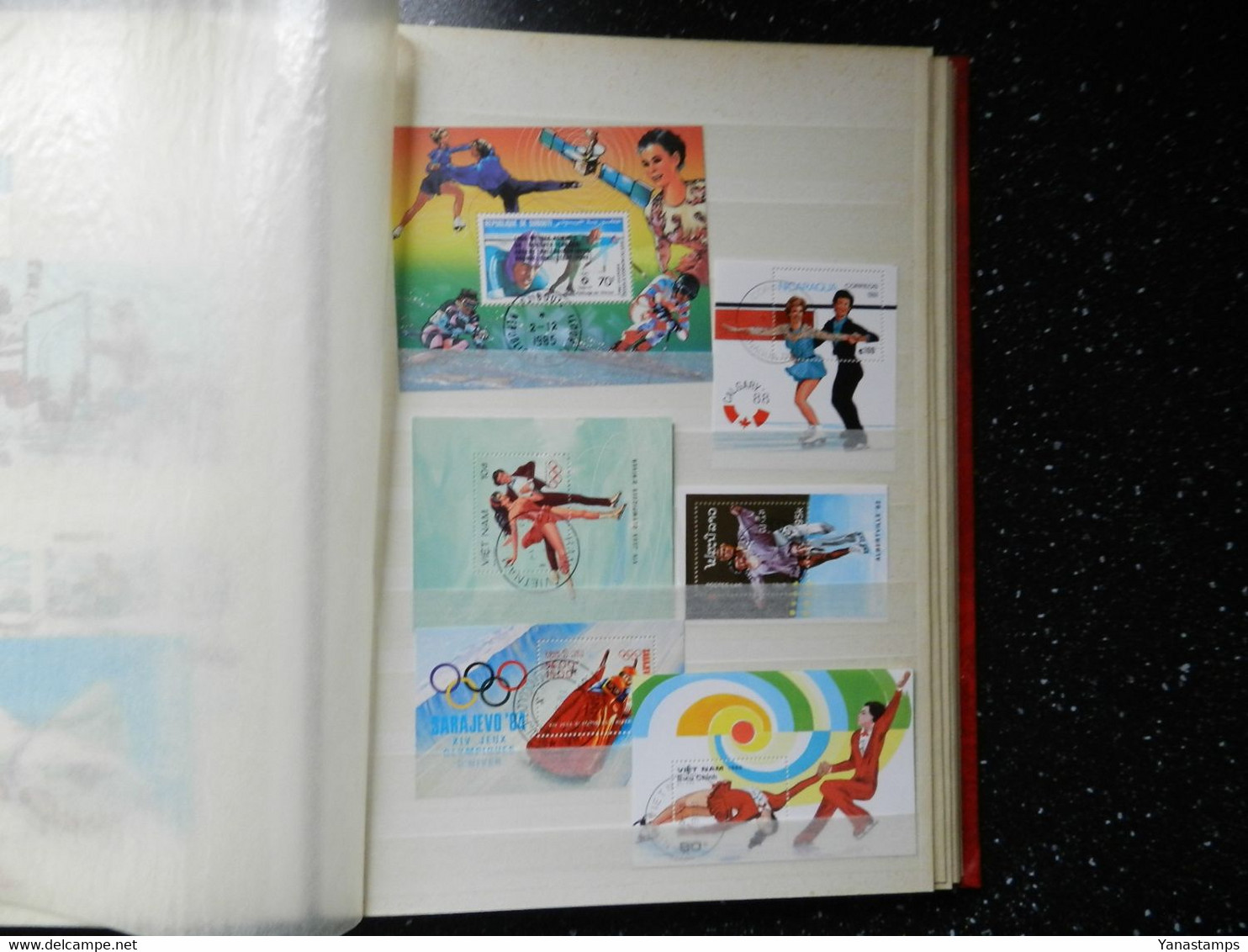 Wintersports/Olympics : stockbook full of stamps with 120+ blocks/sheetlets, CHEAP !!!