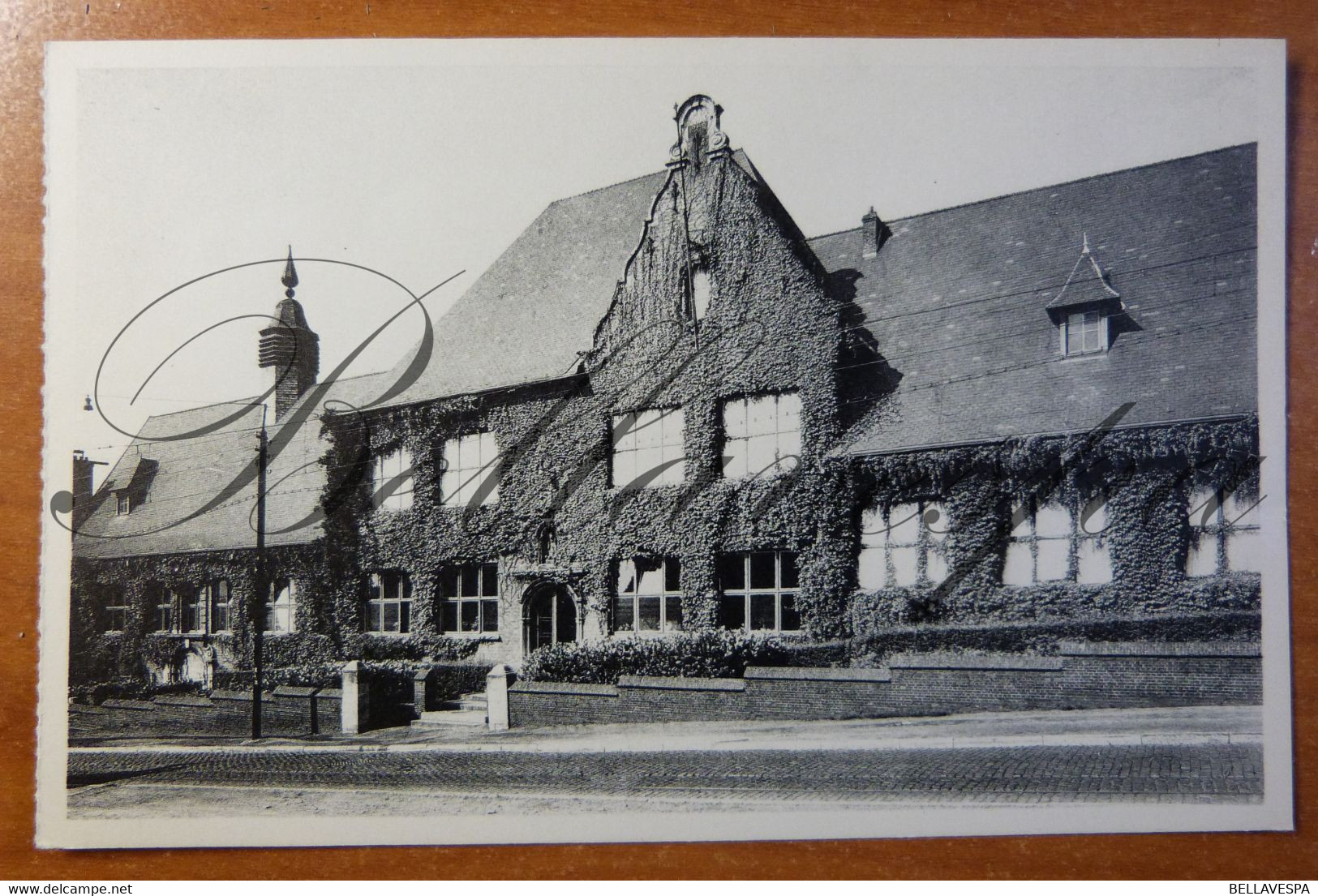 Maurage Ecole De L'Etincelle - La Louvière