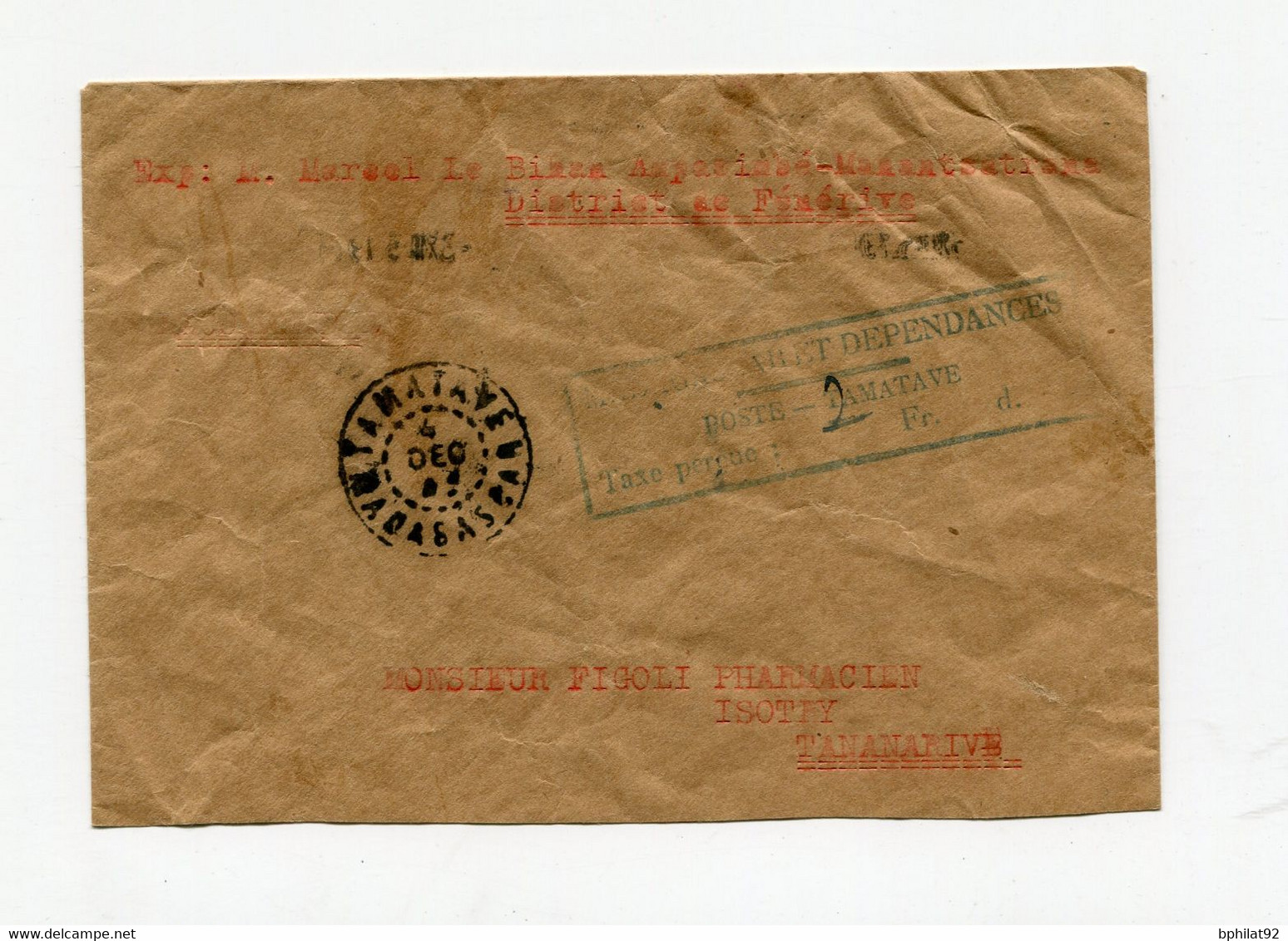 !!! MADAGASCAR, LETTRE DE TAMATAVE DE 1945 AFFRANCH EN NUMERAIRE; TAXE A 2F, GRIFFE ENCADREE EN BLEU - Covers & Documents