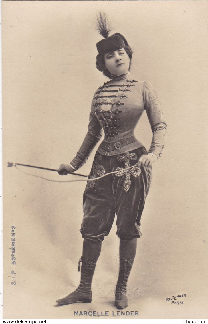 ARTISTE .THEATRE.CPA .ANNÉES 1900." MARCELLE LENDER ".TENUE CIRQUE . PHOTO D'ART REUTLINGER PARIS . - Künstler