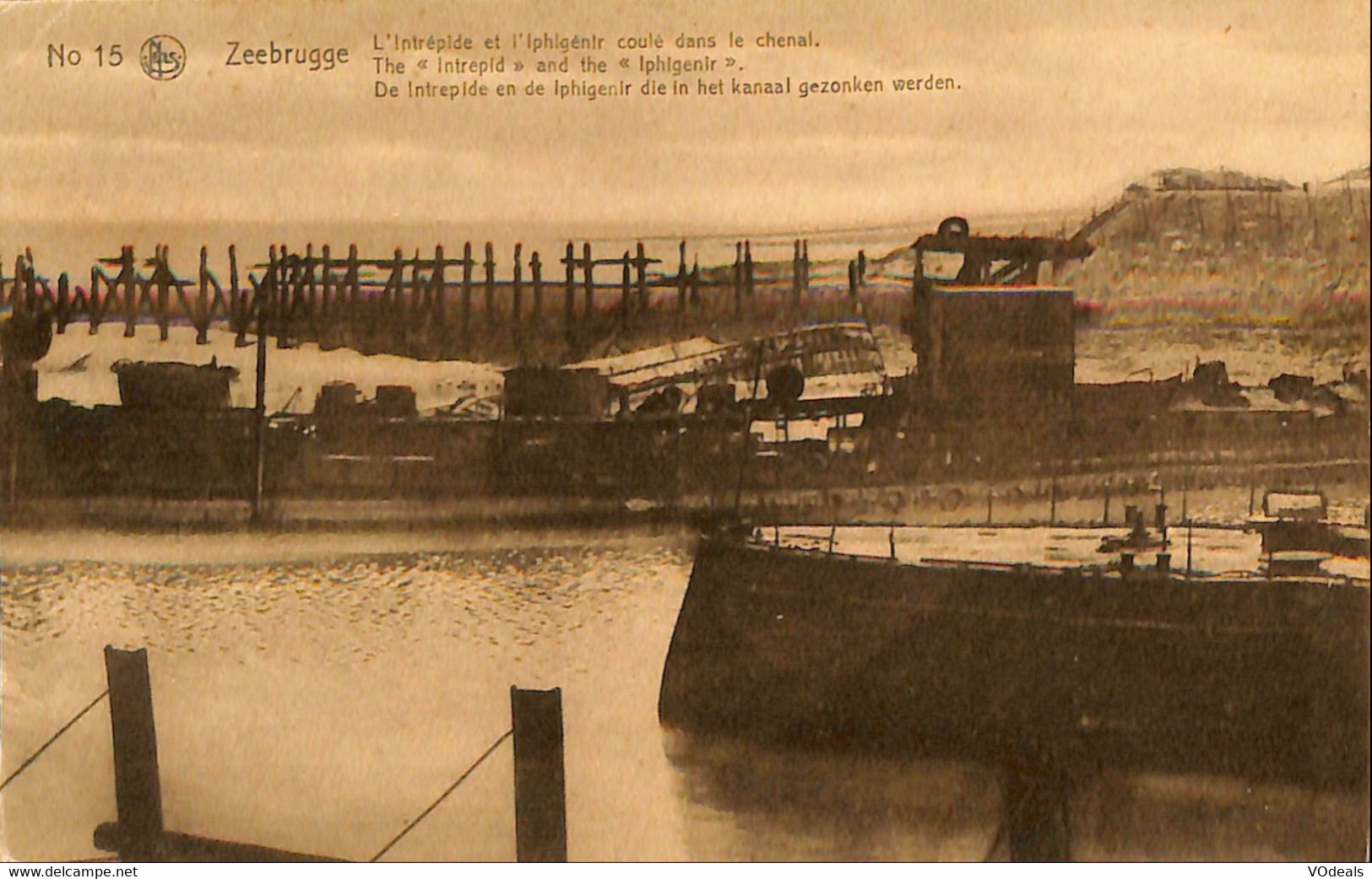 036 287 - CPA - Belgique - Zeebrugge - L'Intrépide Et L'Iphigenir Coulé Dans Le Chenal - Zeebrugge