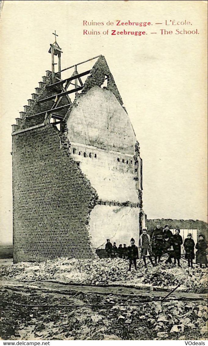 036 332 - CPA - Belgique - Zeebrugge - Ruines De Zeebrugge - L'école - Zeebrugge