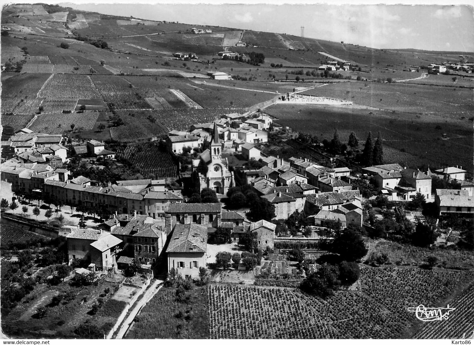 Juliénas * Vue Générale Aérienne Du Village - Julienas