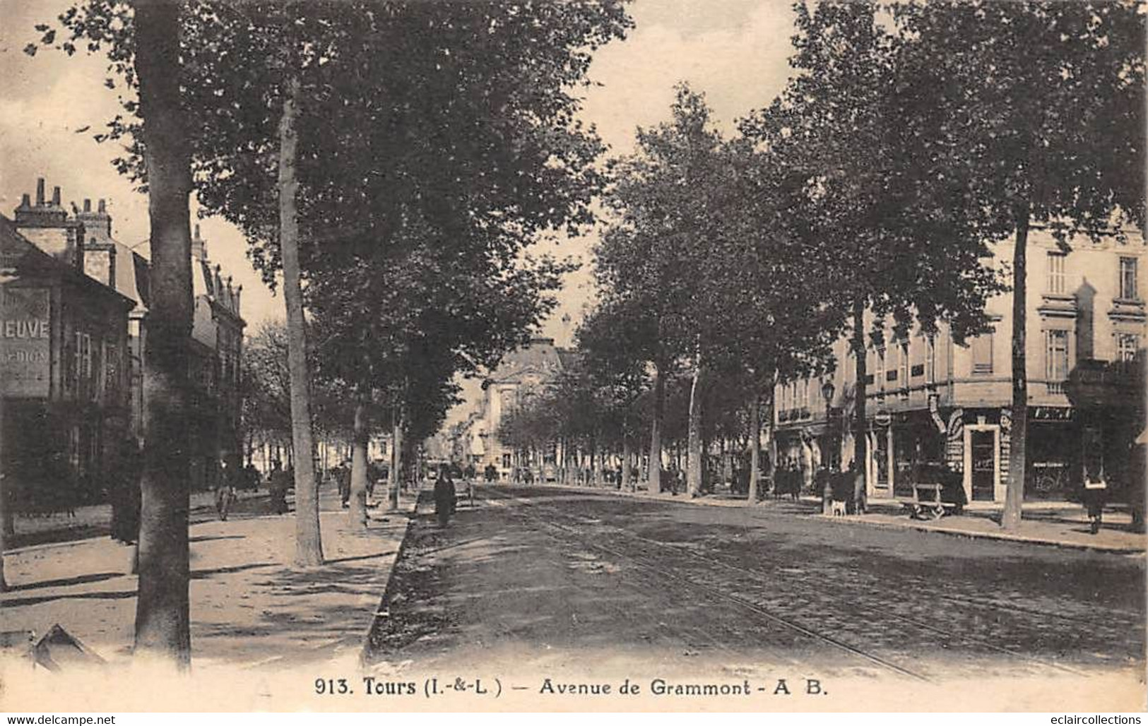 Tours       37             Avenue De Grammont Et/ou Rue Nationale    N° AB 913    (voir Scan) - Tours