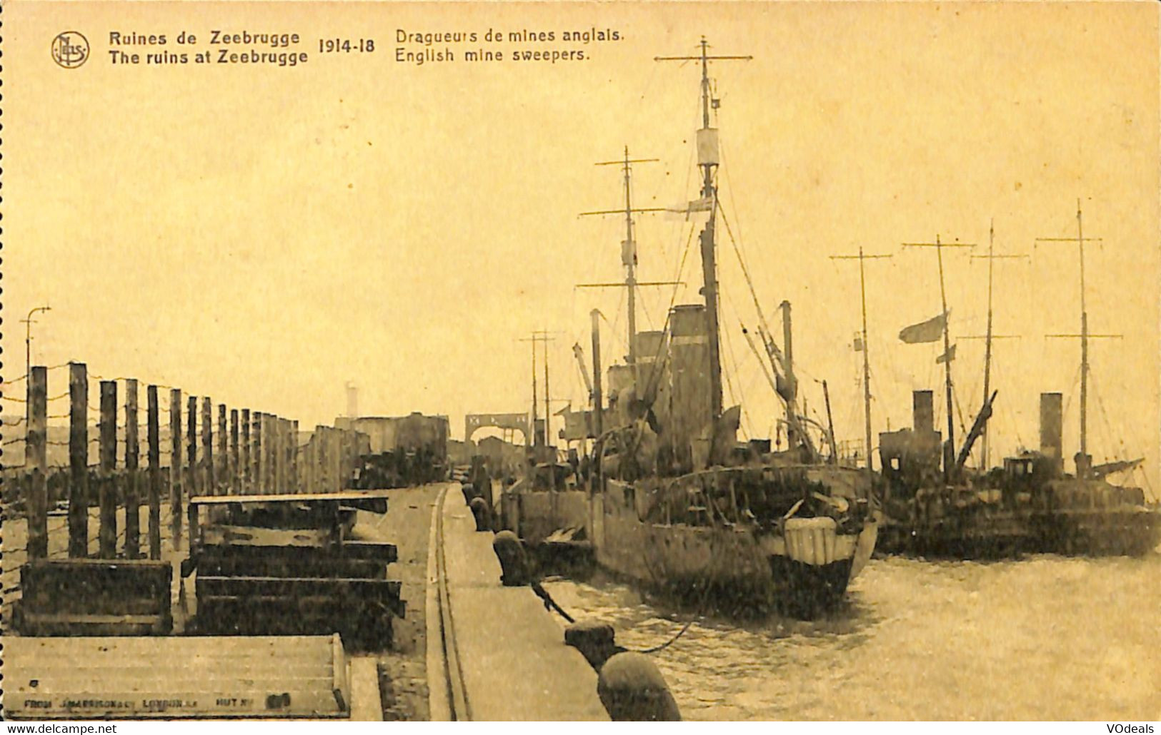 036 342 - CPA - Belgique - Zeebrugge - Ruines De Zeebrugge - 1914-18 - Dragueur De Mines Anglais - Zeebrugge