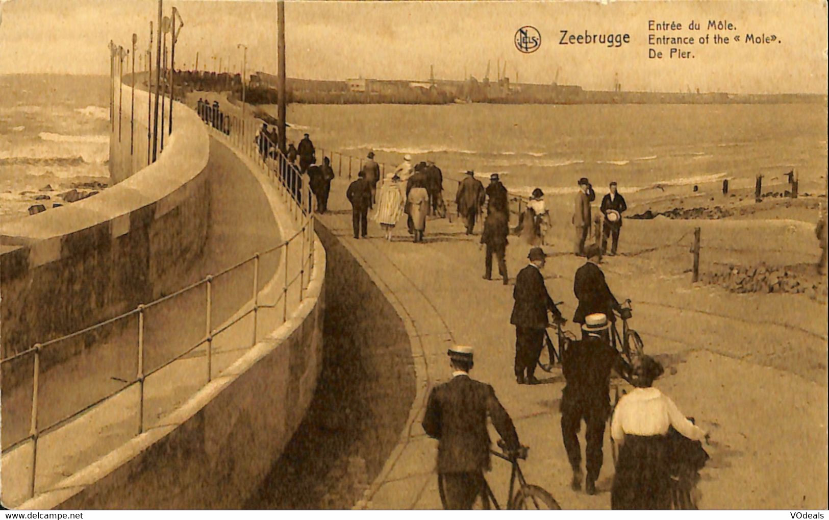 036 360 - CPA - Belgique - Zeebrugge - Entrée Du Môle - Zeebrugge