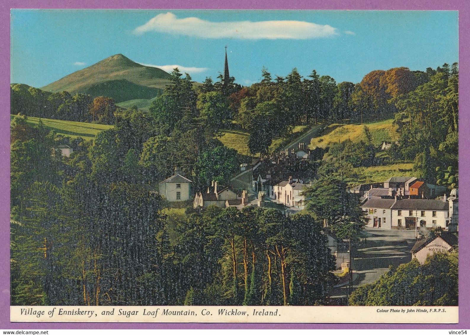 Village Of Enniskerry And Sugar Loaf Mountain - Wicklow