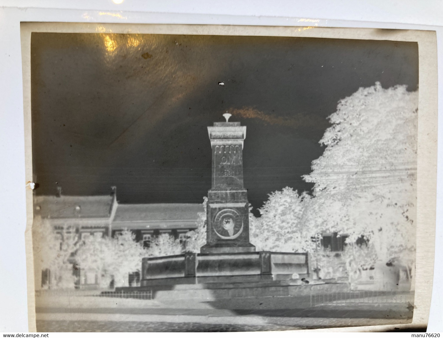 Photo DE BELGRADE Ou SERBIE . Monument  .1920/30 - Places