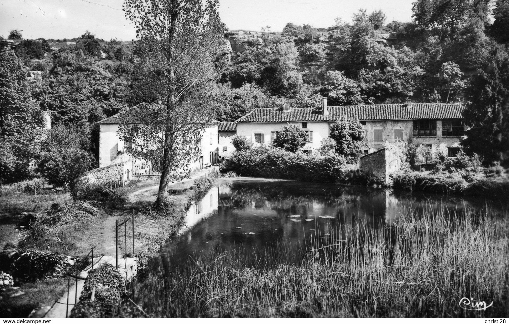 DPT 86 LUSSAC-LES-CHATEAUX Moulin De La Marche - Lussac Les Chateaux