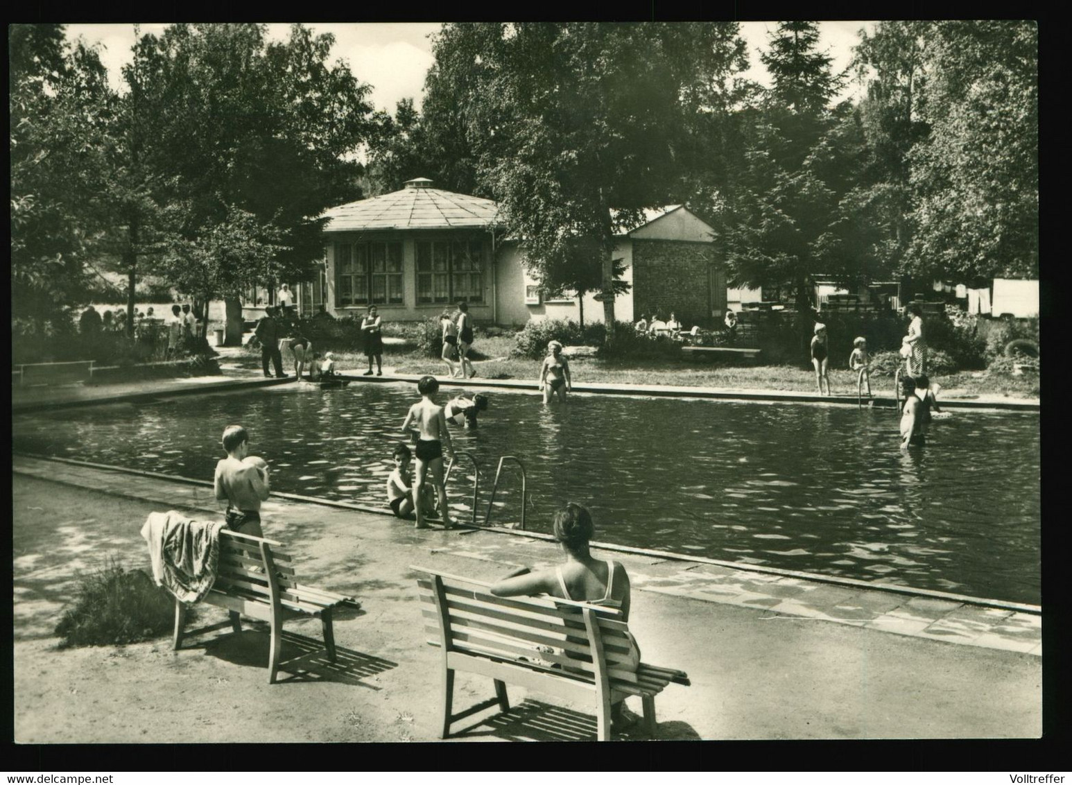 DDR Foto AK Um 1972 Falkenstein Vogtland OT Schönau, Schwimmbad, Freibad - Falkenstein (Vogtland)