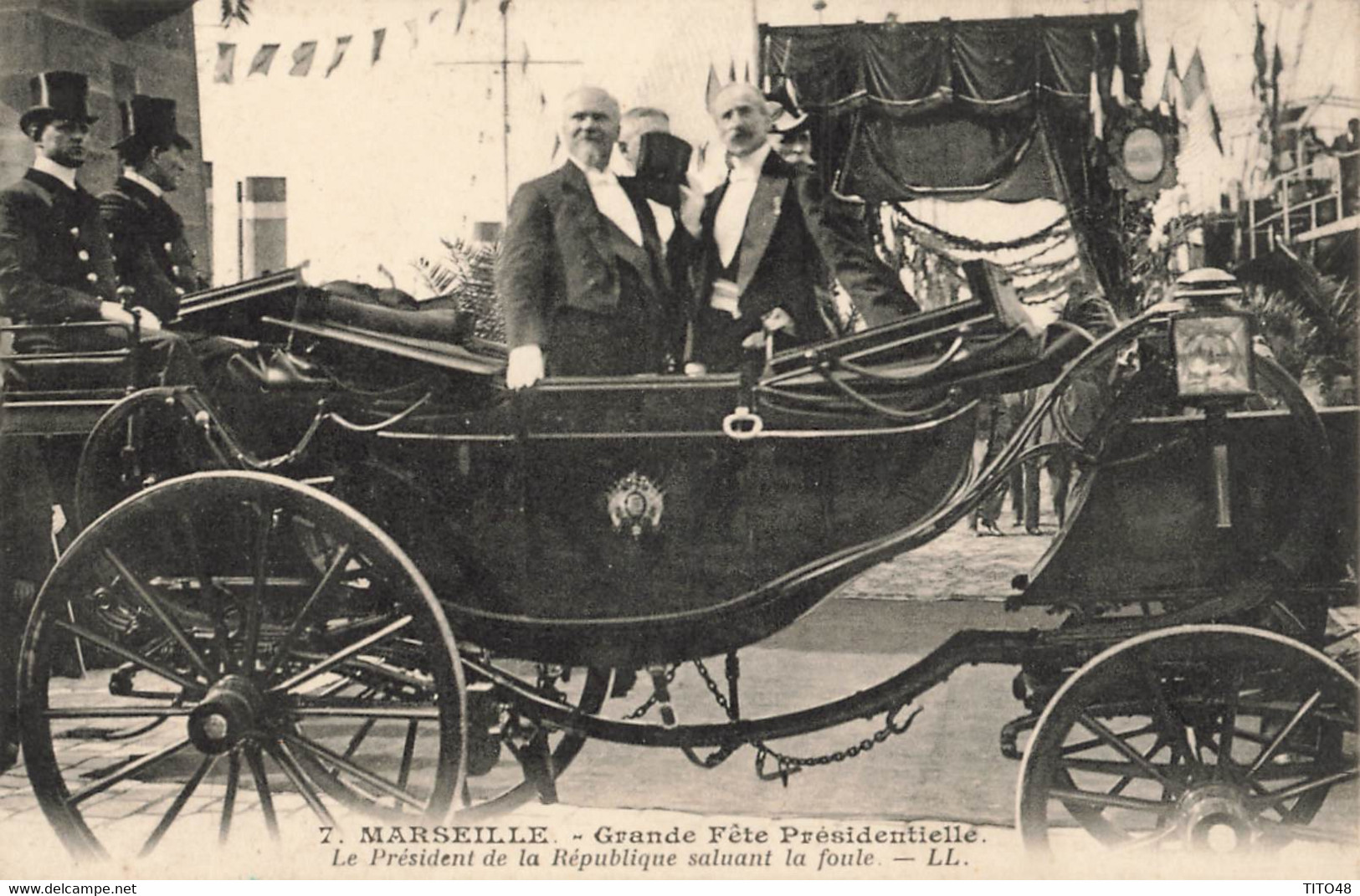 France (13 Marseille) - Grande Fête Présidentielle - Le Président De La République Saluant La Foule - Non Classés