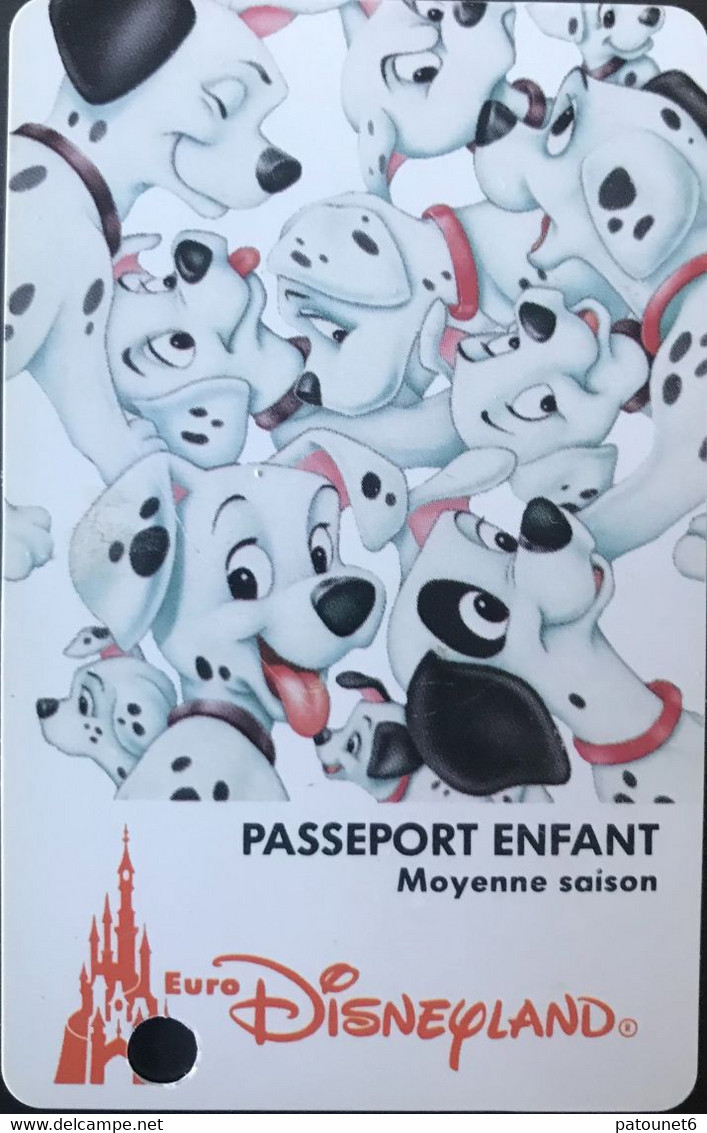 FRANCE  -  Euro DisneyLAND  -  101 DALMATIENS CHIOTS  -  Enfant (avec 1 Trou - Salarié) - Disney-Pässe