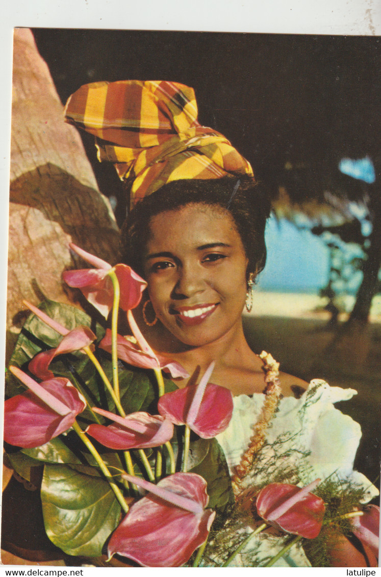 Saint-Bartelemy  97133   Sourire Et Anthuriums...Image  Caraibes - Saint Barthelemy