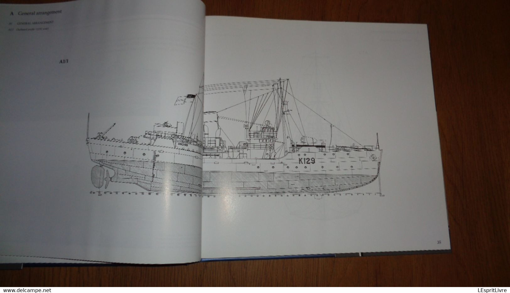 THE FLOWER CLASS CORVETTE AGASSIZ Anatomy of the Ship Marine Royal Navy Royaume Uni UK Boat Guerre 40 45 Mer Atlantique