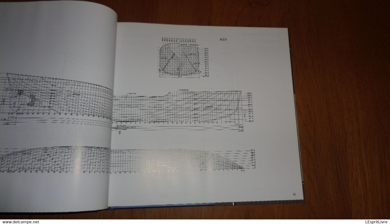 THE FLOWER CLASS CORVETTE AGASSIZ Anatomy of the Ship Marine Royal Navy Royaume Uni UK Boat Guerre 40 45 Mer Atlantique