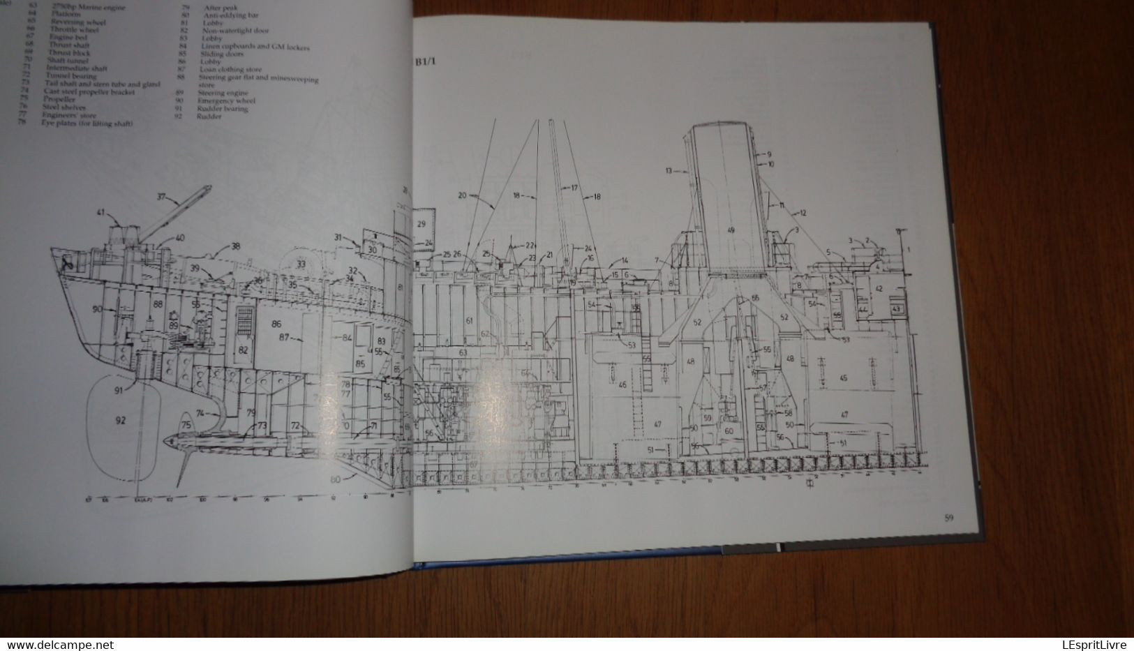 THE FLOWER CLASS CORVETTE AGASSIZ Anatomy of the Ship Marine Royal Navy Royaume Uni UK Boat Guerre 40 45 Mer Atlantique