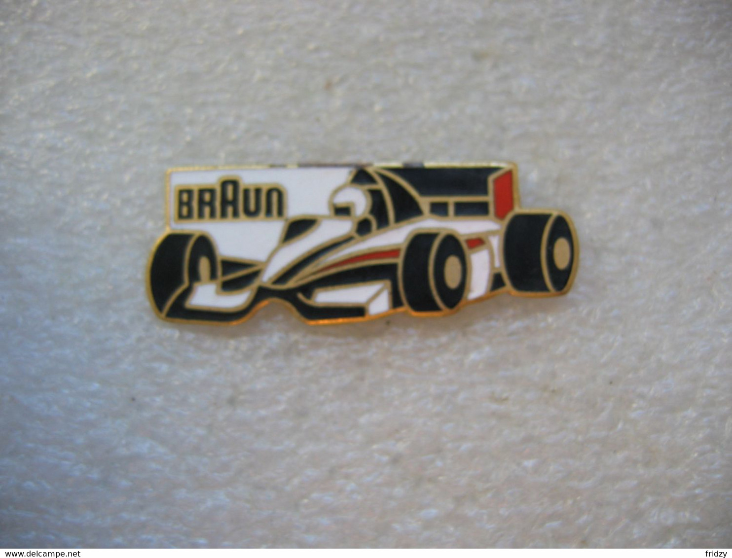 Pin's Formule1 Pour La Pub BRAUN - F1