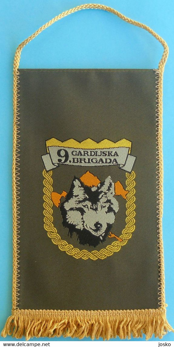 9. GARDIJSKA BRIGADA VUKOVI (Gospić Lika) Croatia Army Old Larger Pennant * Flag Croatie Armee Kroatien Croazia Croacia - Flags