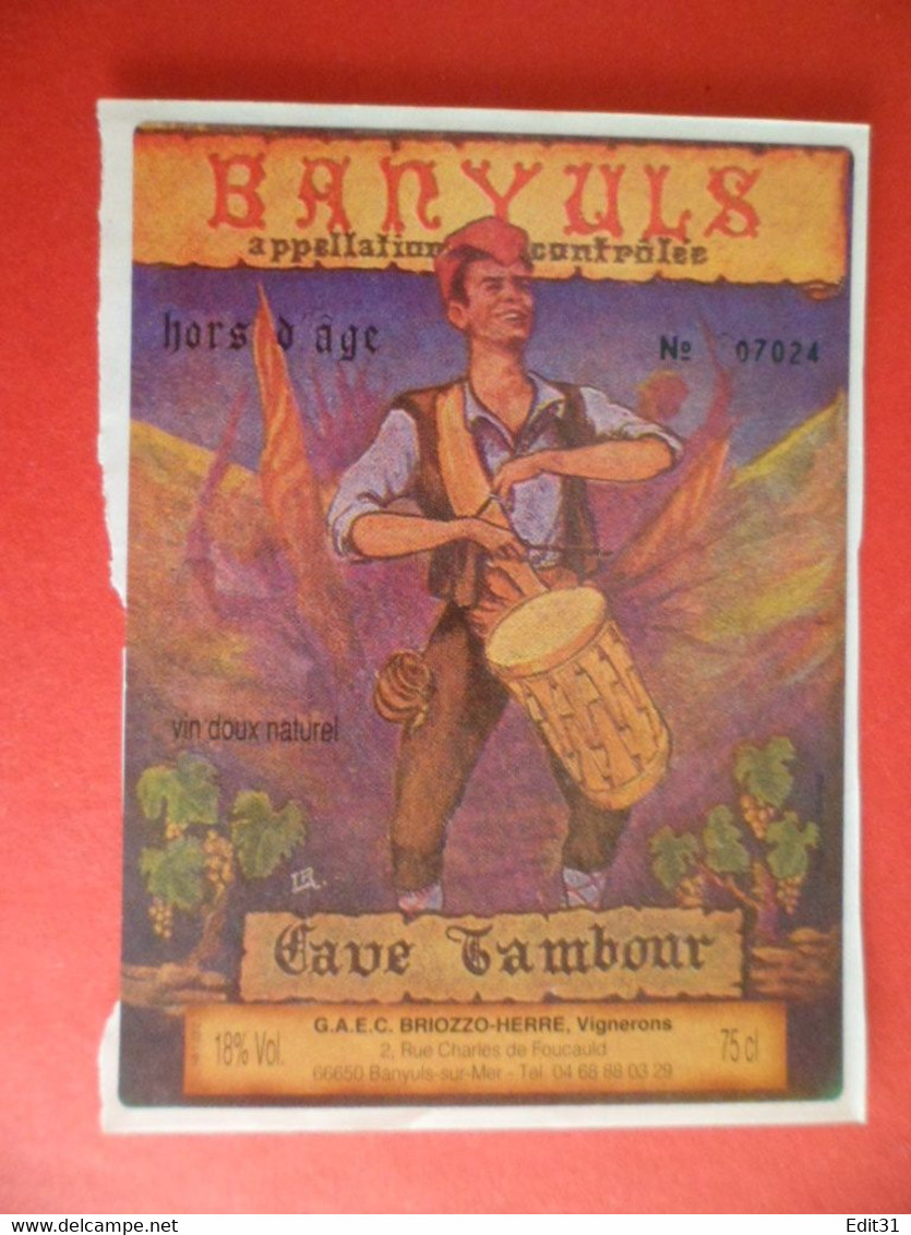 Etiquette Vin Autocollant BANYULS Pyrenees Orientales Hors D' Age - Cave Tambour - Musique - Música