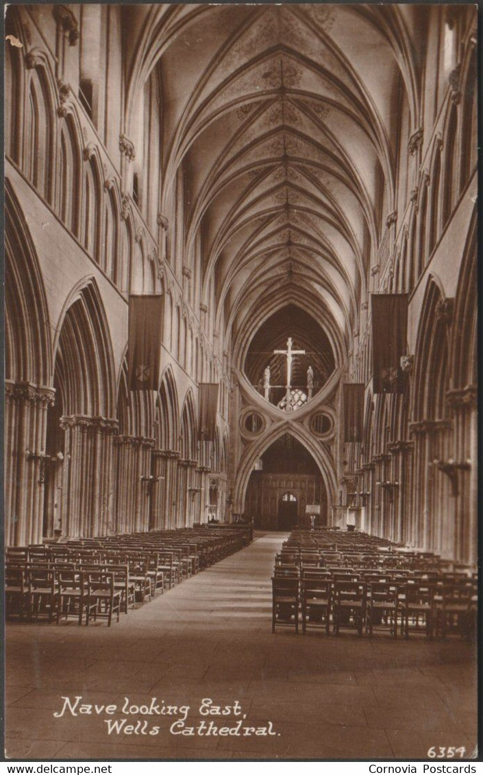 Nave Looking East, Wells Cathedral, Somerset, C.1920 - Radnedge RP Postcard - Wells