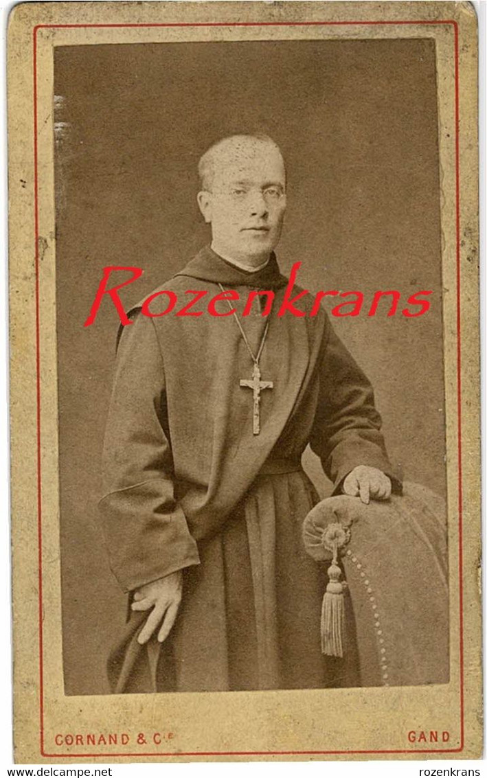 Oude Foto Priester Pastoor Pretre Gent Gand Cornand CDV Portrait Carte De Visite Ancienne Photo Old Photographe - Ohne Zuordnung