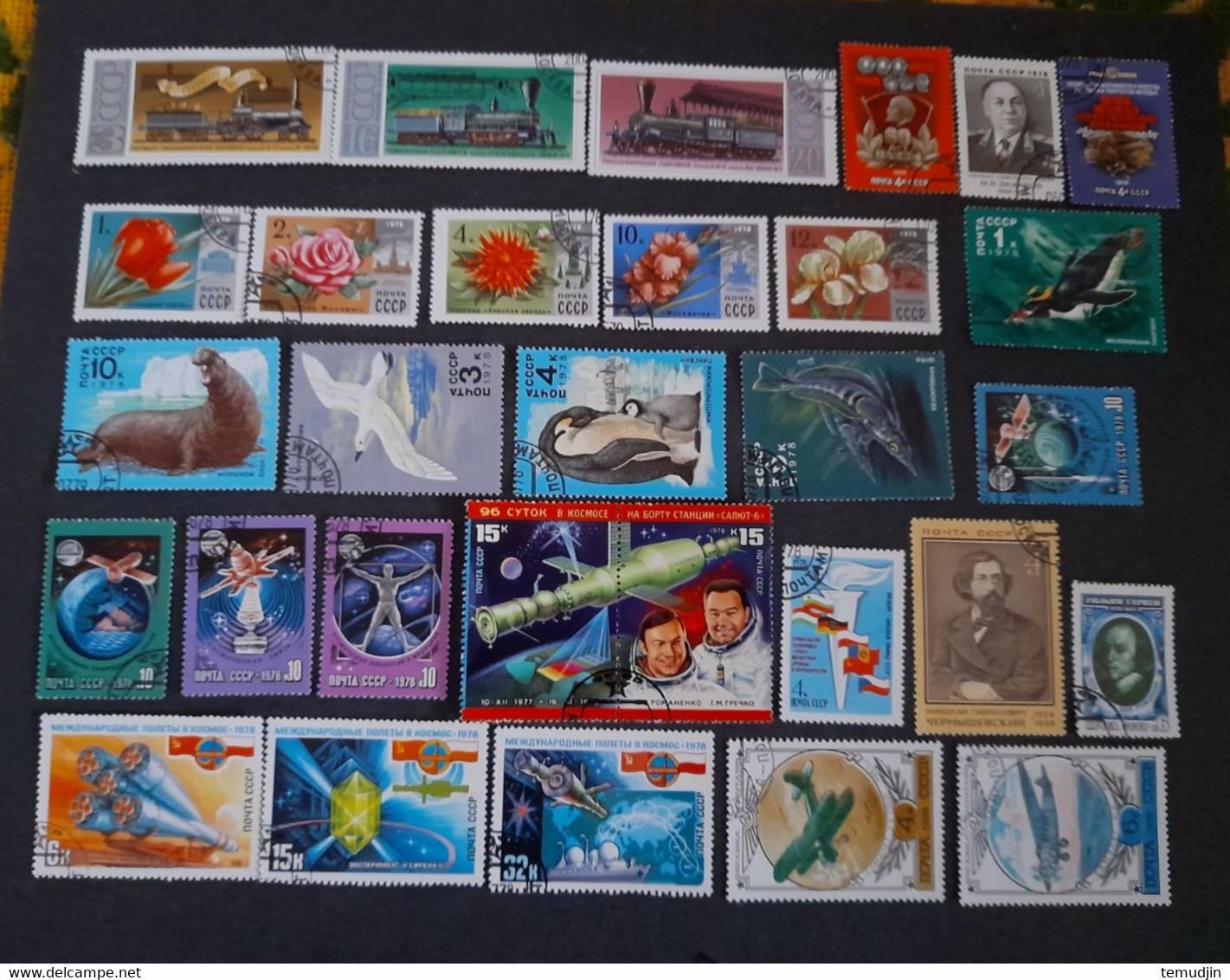 U.R.S.S. 1977 et 1978 : 2 années complètes Yv. timbres oblitérés° avec blocs