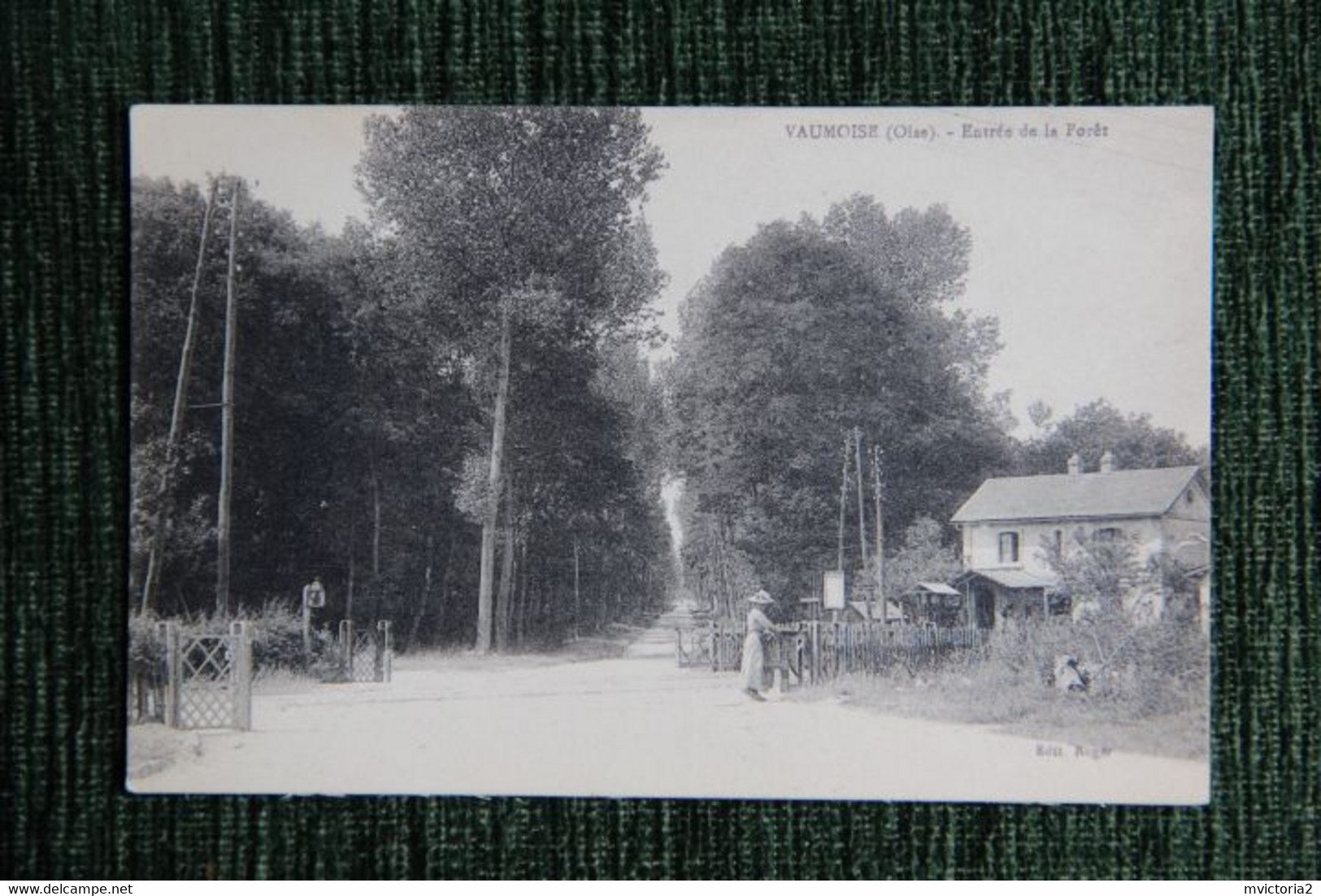 VAUMOISE - Entrée De La Forêt. - Vaumoise