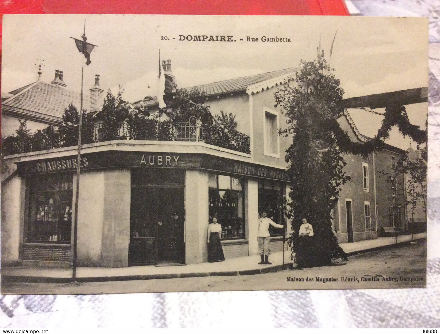 ♥️ DOMPAIRE Rue Gambetta.   CARTE RARE - Dompaire