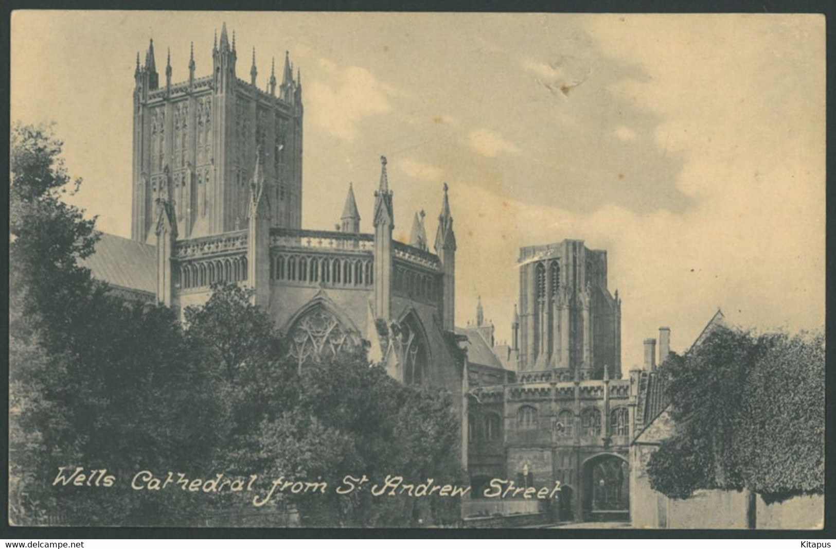 WELLS Cathedral Vintage Postcard England - Wells