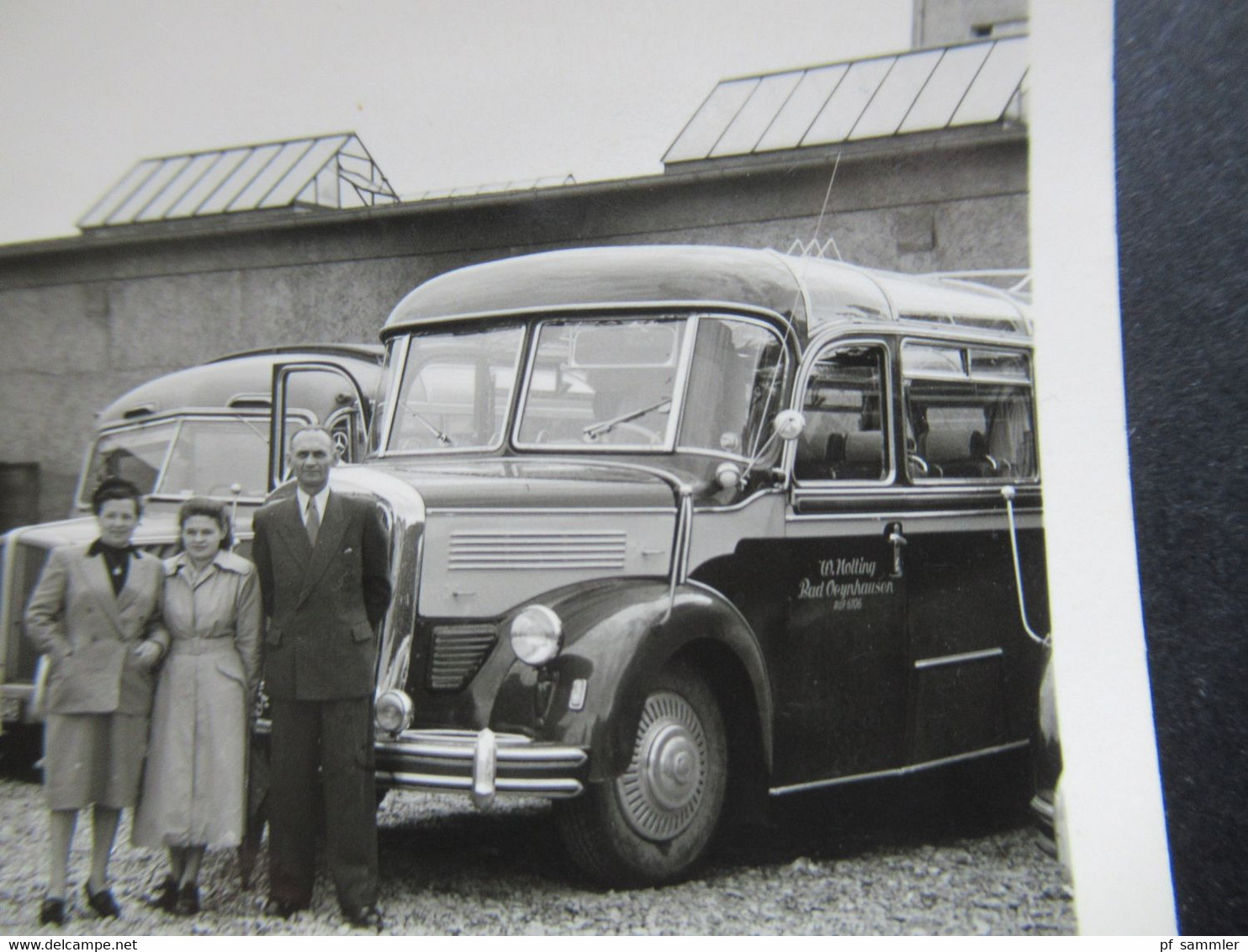 Echtfoto 1950 / 60er Jahre 2 Autobusse Aufschrift Bad Oeynhausen - Cars