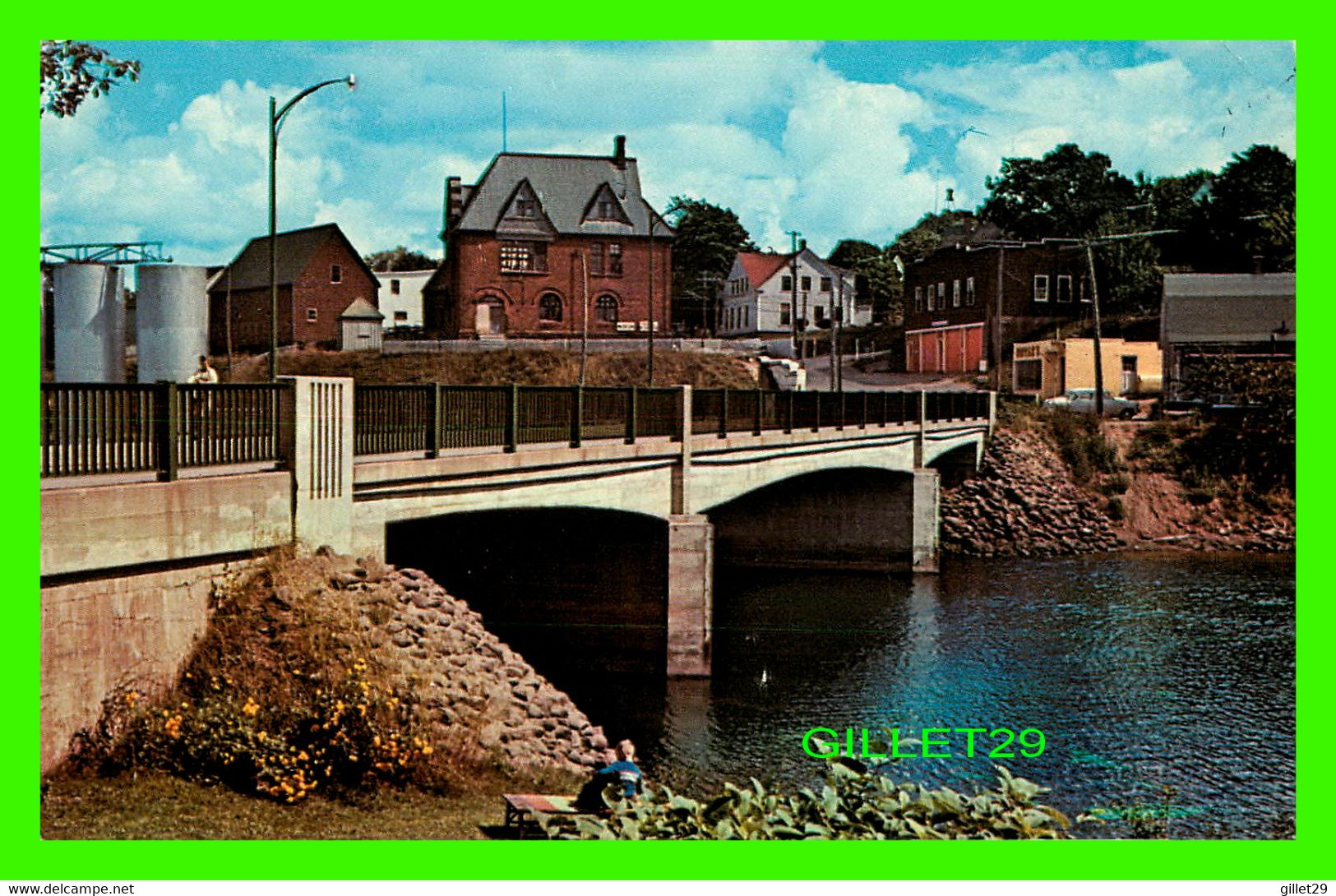 MONTAGUE, P.E.I. - THE BRIDGE SPANNING MONTAGUE RIVER - TRAVEL IN 1969 -  PUB. BY ISLAND WHOLESALE - - Otros & Sin Clasificación