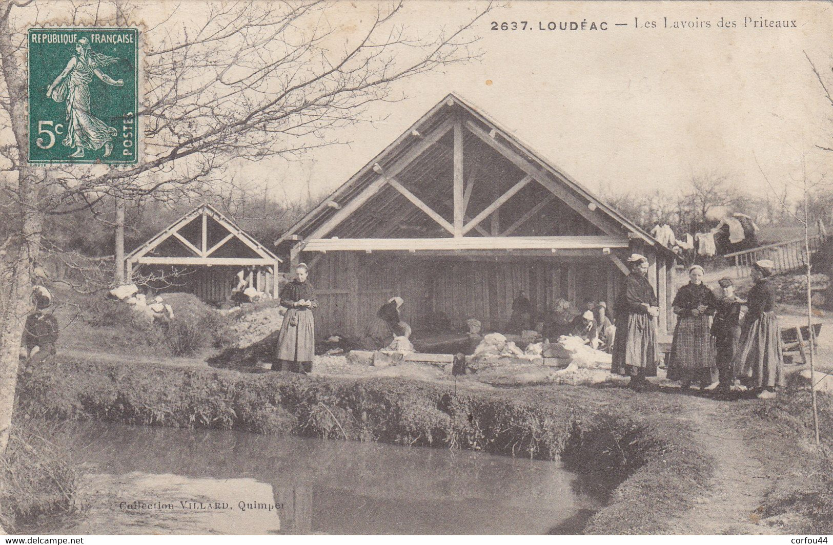 22- LOUDEAC : Le Lavoir. - Loudéac