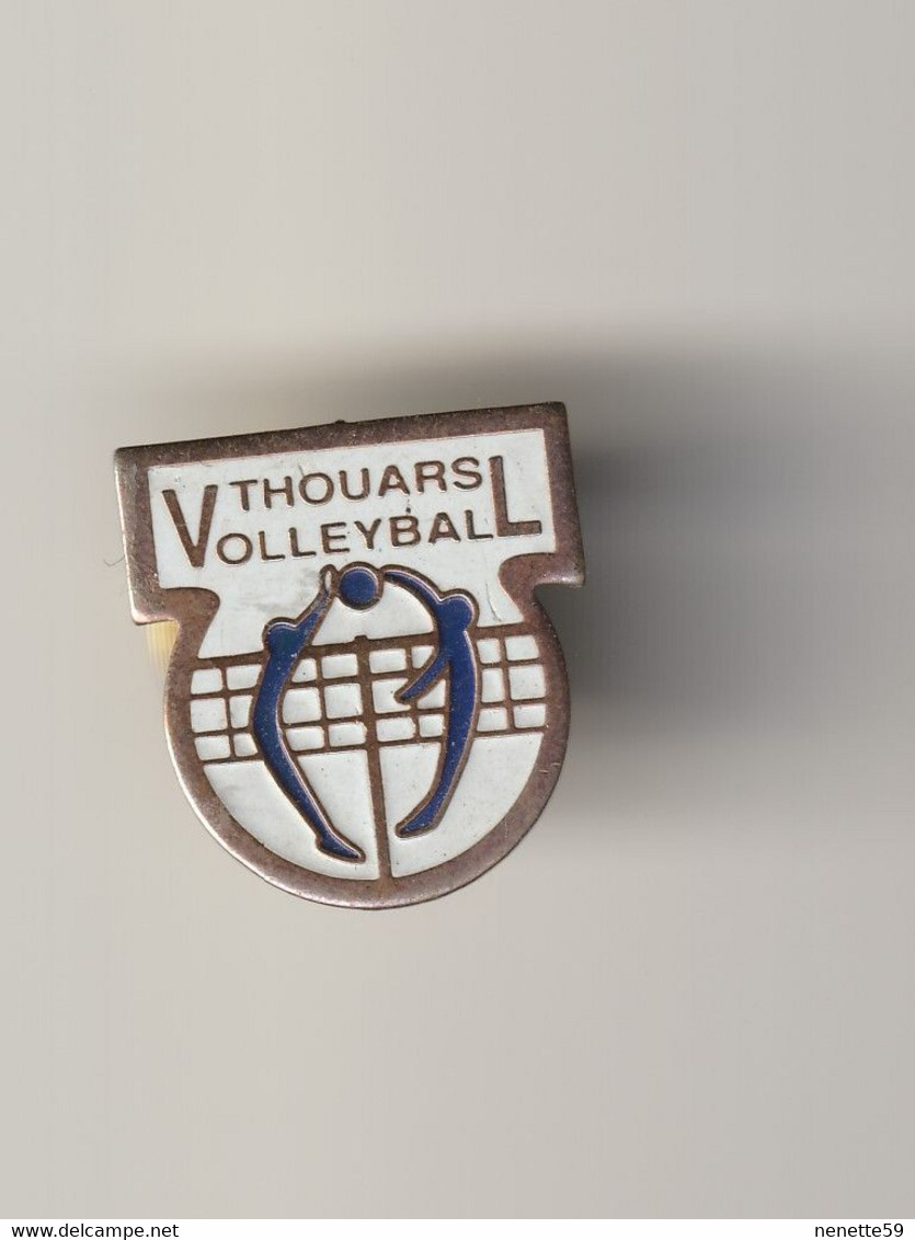 PIN'S - THOUARS -- VOLLEYBALL - Volleyball