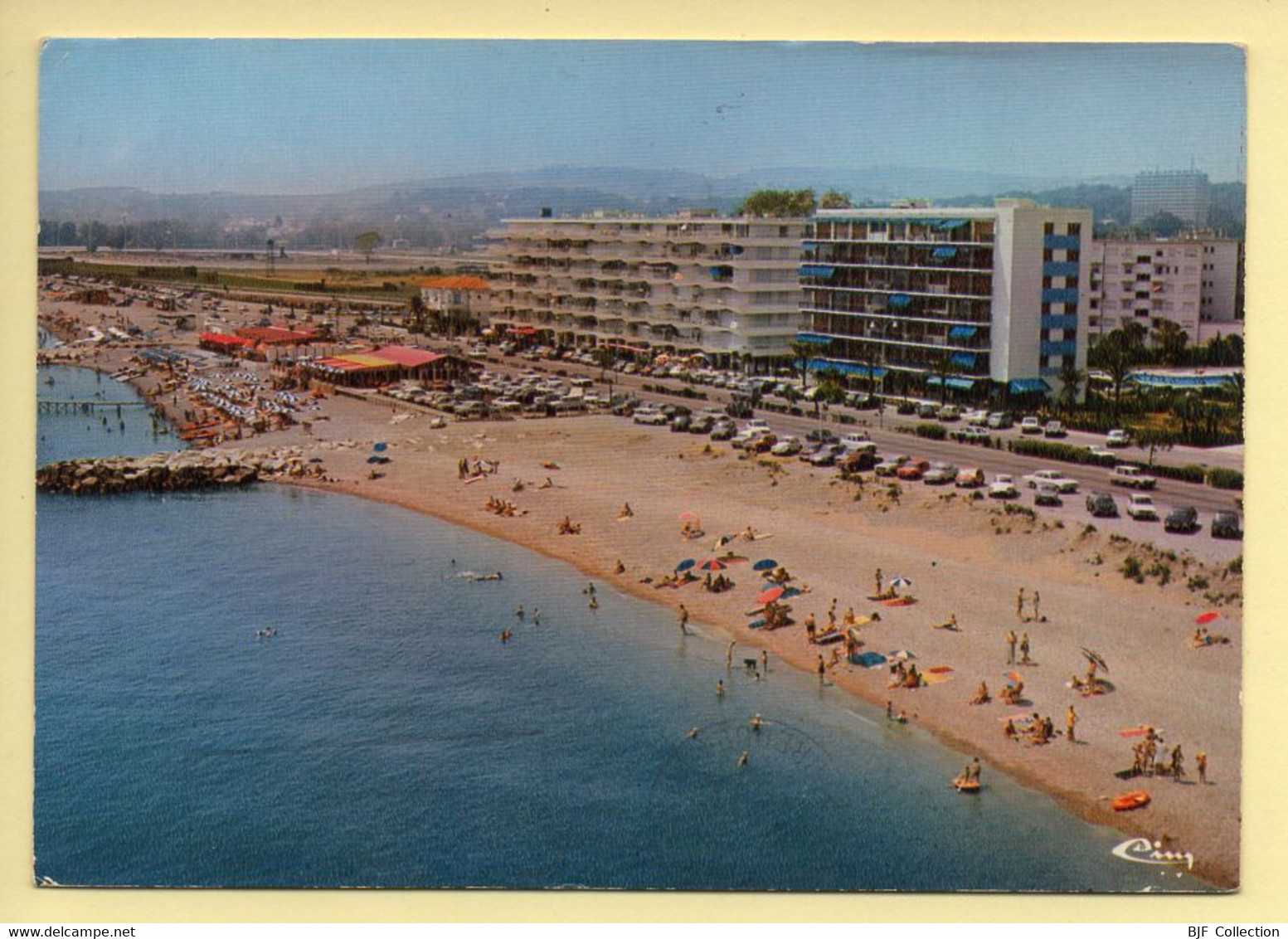 06. CAGNES-SUR-MER – Vue Aérienne Et L'hippodrome (animée) (voir Scan Recto/verso) - Cagnes-sur-Mer