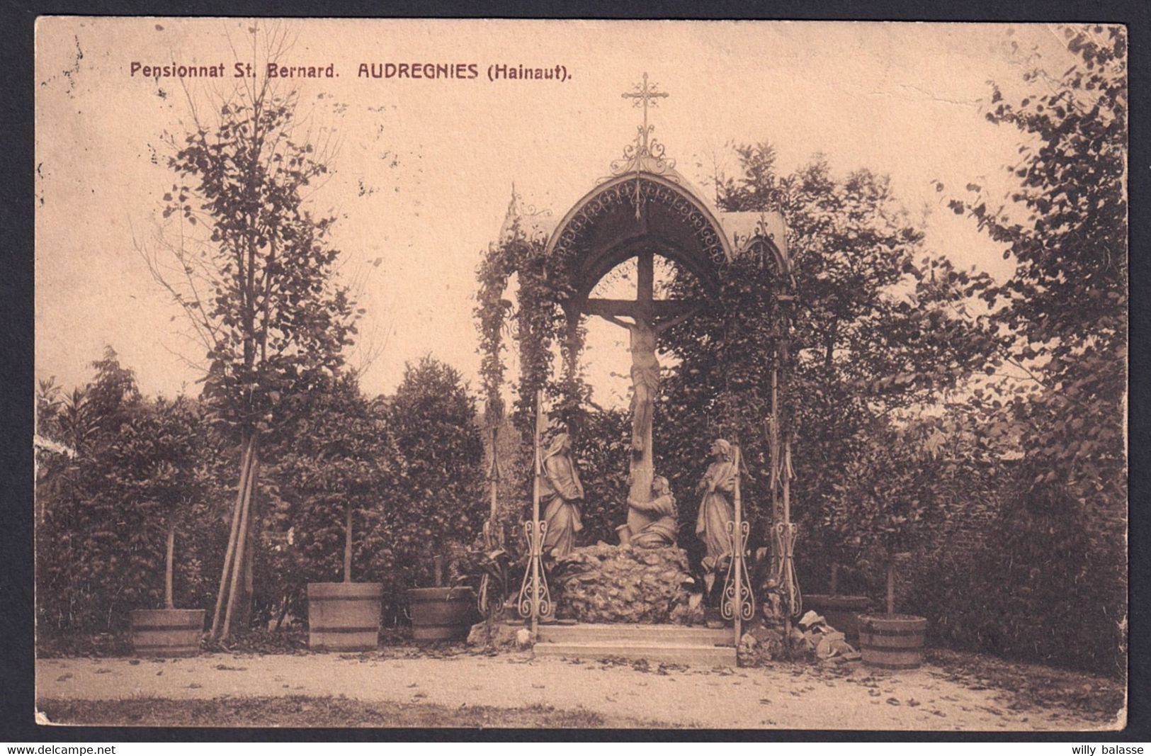 +++ CPA - AUDREGNIES - Quiévrain - Pensionnat St Bernard  // - Quiévrain