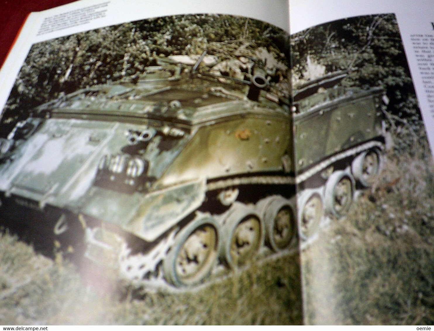 AND ILLUSTRATED HISTORY OF  MILITARY VEHICLES  / BY IAN V HOGG AND JOHN WEEKS
