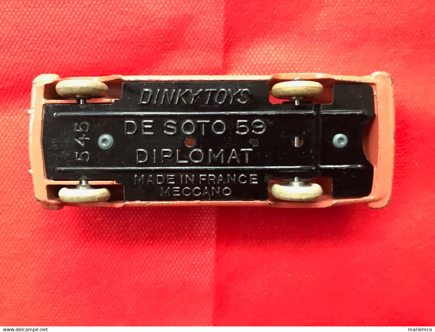 DE SOTO 59 DIPLOMAT DINKY TOYS - Toy Memorabilia