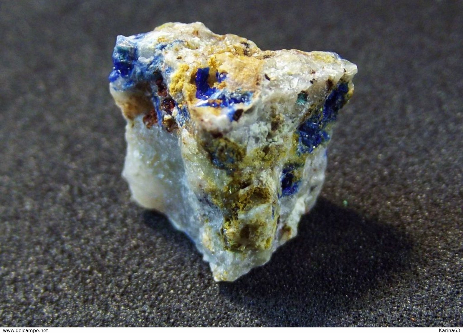 Linarite With Minor Brochantite Et Al On Matrix ( 1.2 X 1 X 1 Cm ) Dos Adriana Mine - Copiapo - Chili - Minéraux